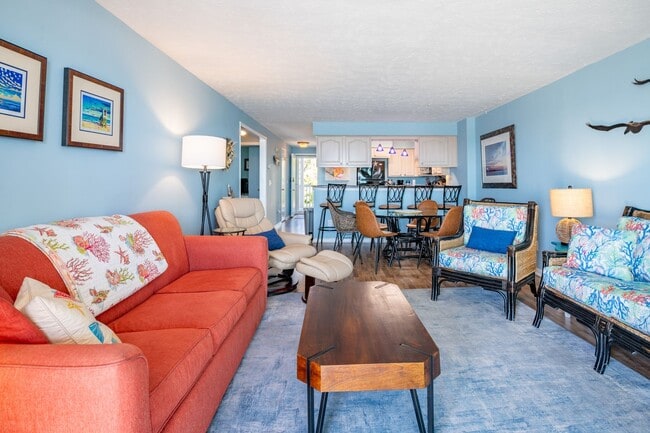 1 Neptune Pl in Kure Beach, NC - Building Photo - Building Photo