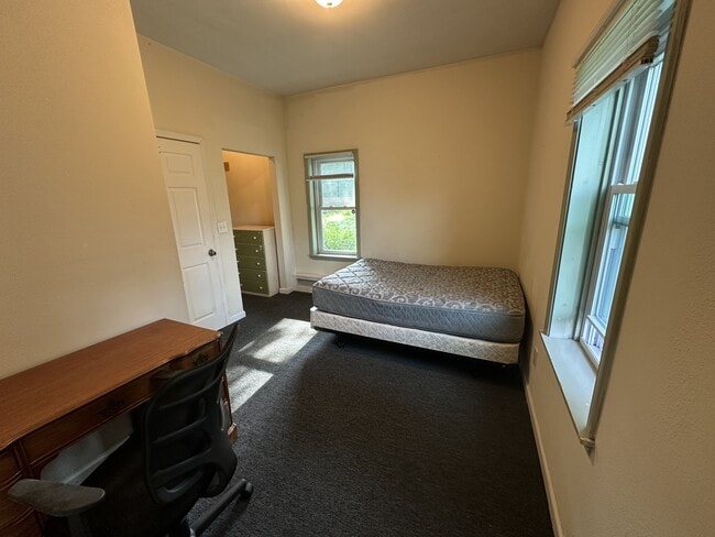 property at 416 Hudson St