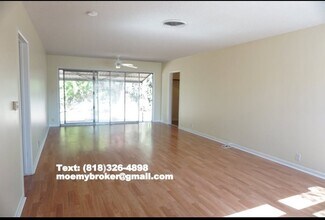 20641 Cohasset St in Winnetka, CA - Building Photo - Building Photo