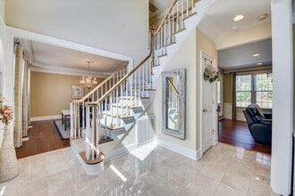 211 Kestwick Dr W in Martinez, GA - Foto de edificio - Building Photo