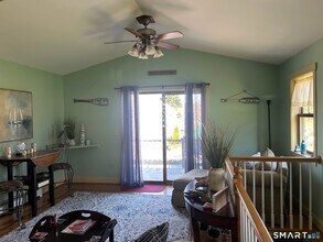 332 Shore Dr in Coventry, CT - Building Photo - Building Photo