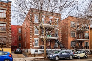 3520-3530 Fullum St in Montréal, QC - Building Photo