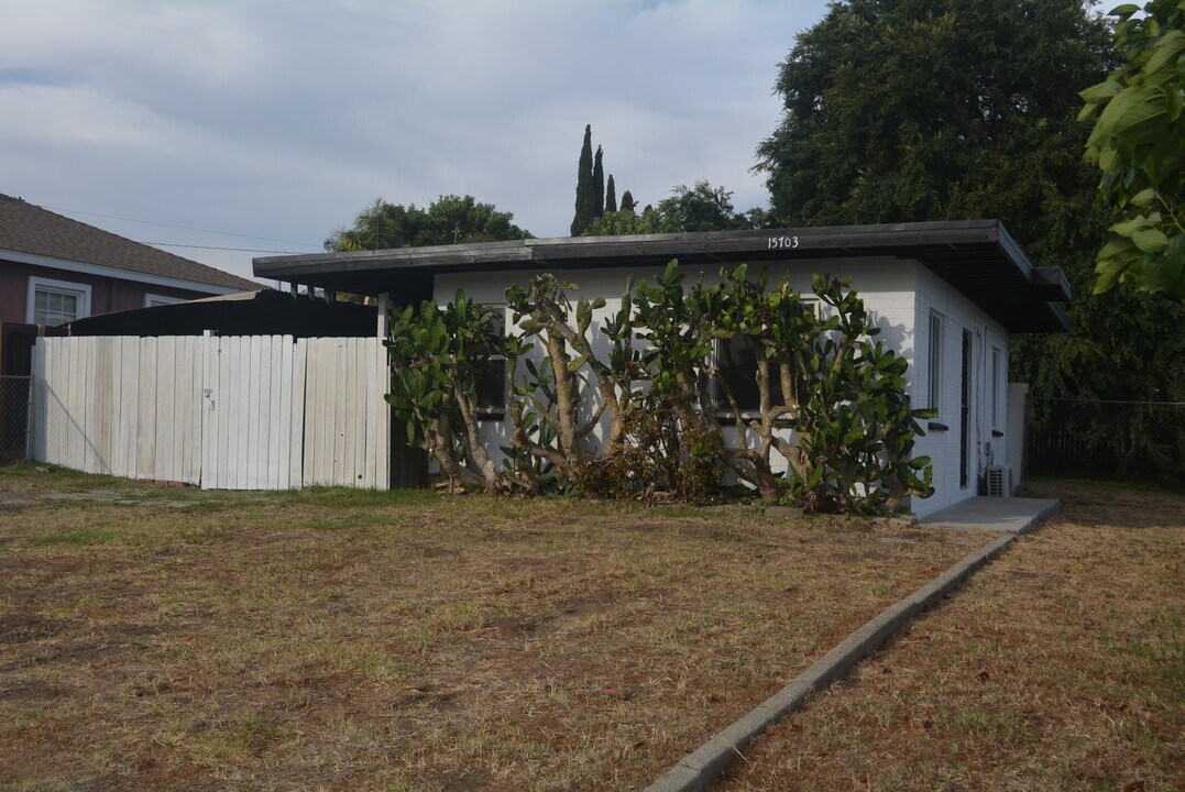 15703 Palo Alto Ave in Chino Hills, CA - Building Photo