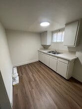 903 S 19th Ave, Unit 2 in Yakima, WA - Building Photo - Building Photo