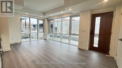 71 Curlew Dr in Toronto, ON - Building Photo - Building Photo