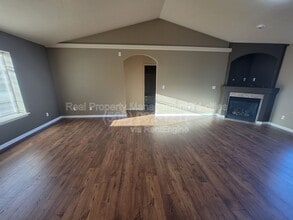 6303 Lasalle Dr in Pasco, WA - Building Photo - Building Photo