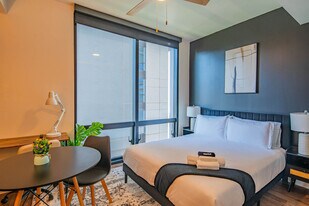 700 N 4th St in Phoenix, AZ - Building Photo