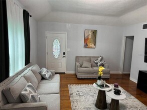 1349 Arlington St in Orlando, FL - Building Photo - Building Photo