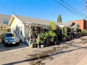 719 E 5th St in Long Beach, CA - Foto de edificio - Building Photo