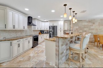 17274 Ventana Dr in Boca Raton, FL - Building Photo - Building Photo