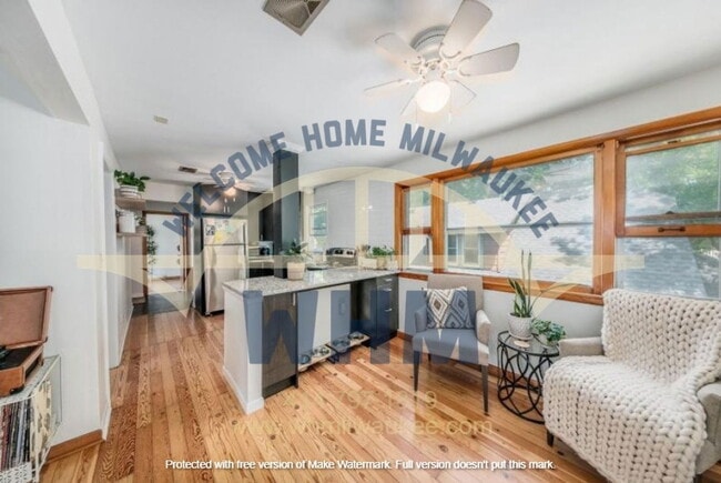 property at 3407 S Burrell St