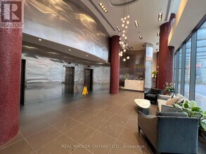 1-311 Market St. in Toronto, ON - Building Photo - Building Photo