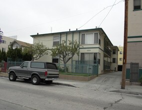 1620 N Normandie Ave in Los Angeles, CA - Building Photo - Building Photo