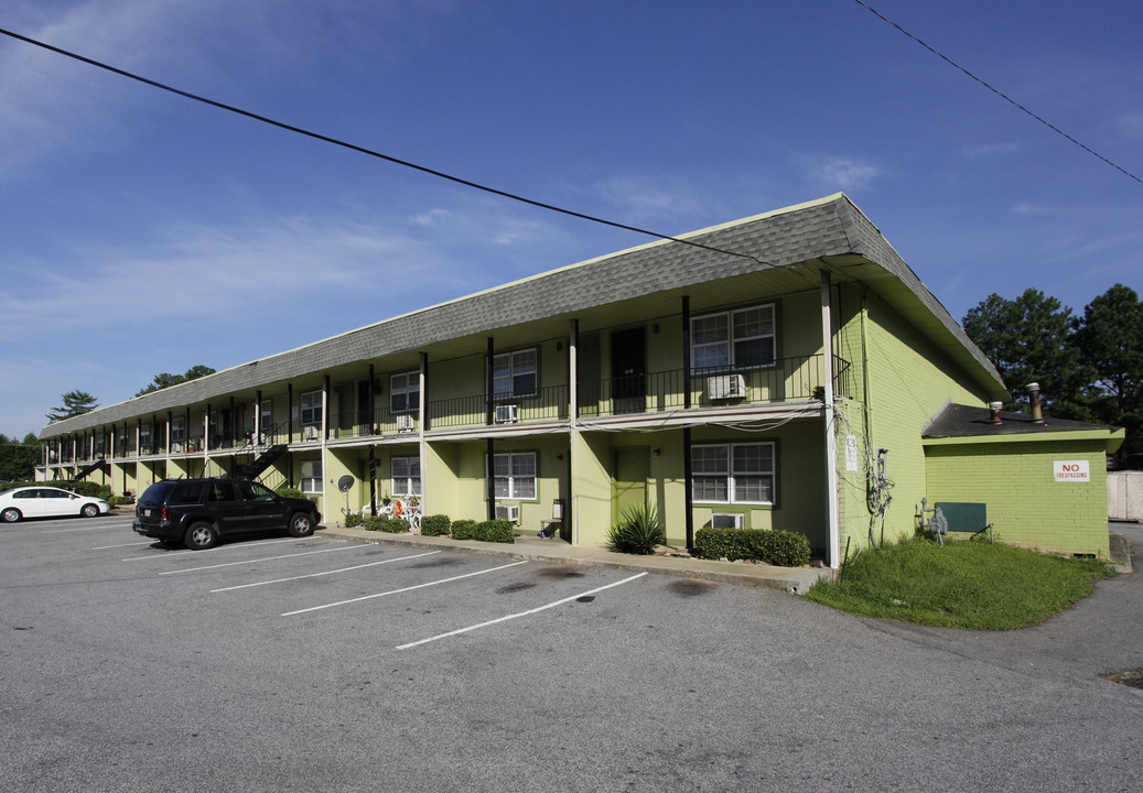 Green Springs Apartments in College Park, GA - Foto de edificio