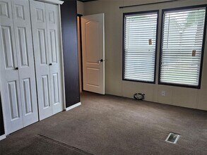 136 Navasota Dr in Bastrop, TX - Building Photo - Building Photo