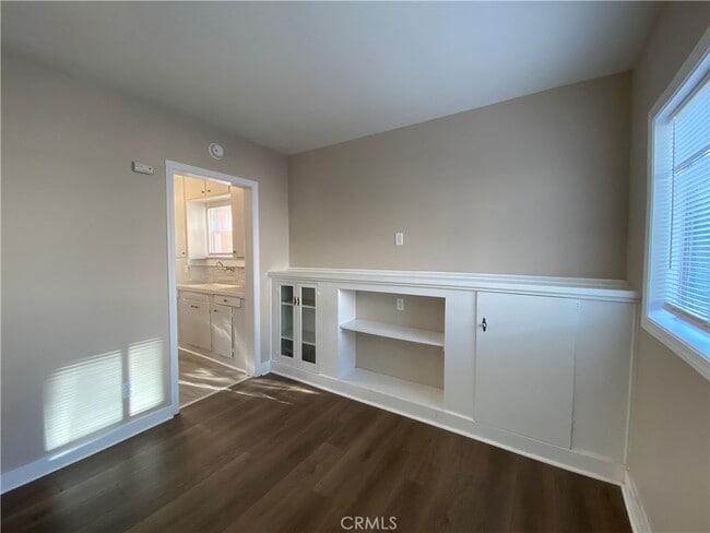 1034 W 15th St in Los Angeles, CA - Building Photo - Building Photo