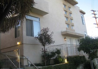 National Townhomes in Los Angeles, CA - Building Photo - Building Photo