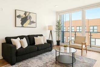 120333 Germantown Ave in Philadelphia, PA - Foto de edificio - Building Photo