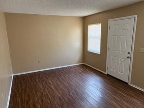 2410 S San Gully Rd in Lakeland, FL - Building Photo - Building Photo