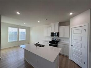 4808 W Planetree St in Fayetteville, AR - Building Photo - Building Photo