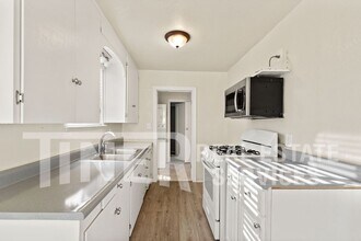 2305 Garfield Ave in Carmichael, CA - Building Photo - Building Photo