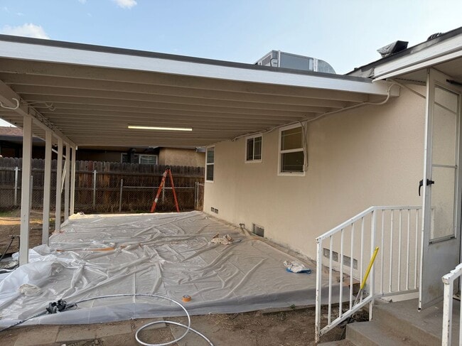 7507 Lillian Ln in Highland, CA - Building Photo - Building Photo