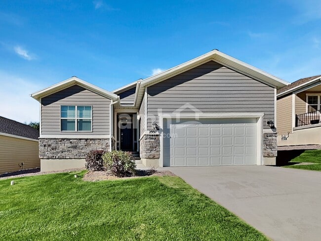 property at 2997 E S Village Dr