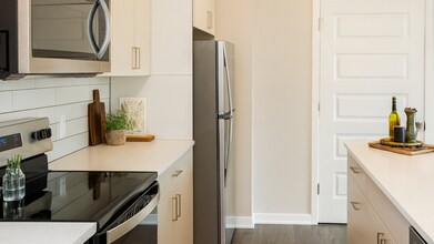 West Commons in Angola, IN - Foto de edificio - Building Photo