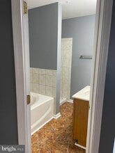 9704 Lake Point Ct in Upper Marlboro, MD - Building Photo - Building Photo
