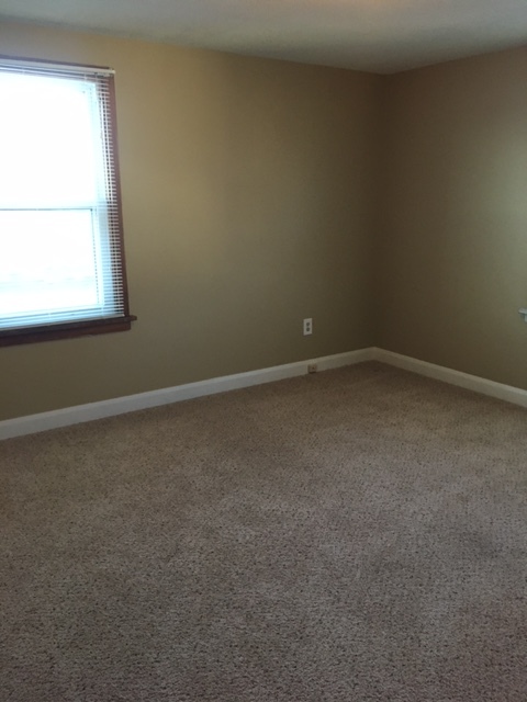 310 Penn Ave, Unit 1 in Salem, OH - Building Photo - Building Photo