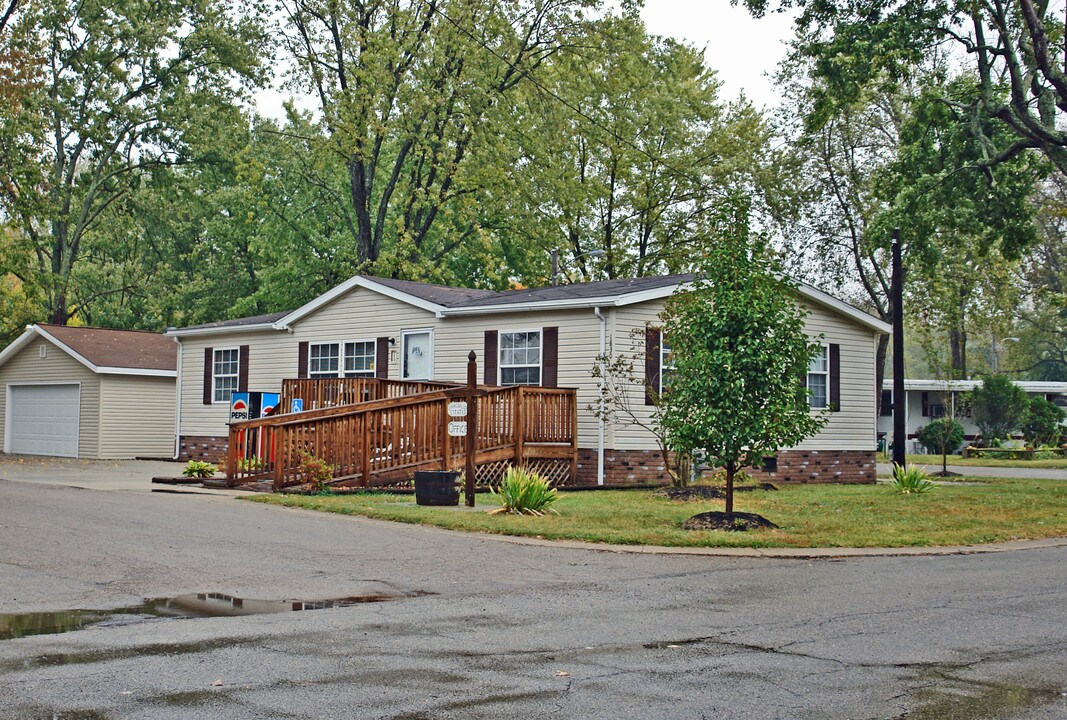 Spring Valley Estates in Spring Valley, OH - Building Photo