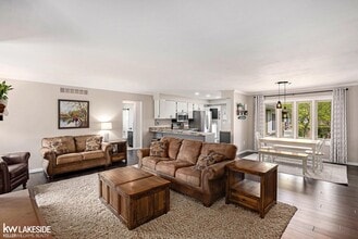 13488 Independence Ave in Utica, MI - Building Photo - Building Photo
