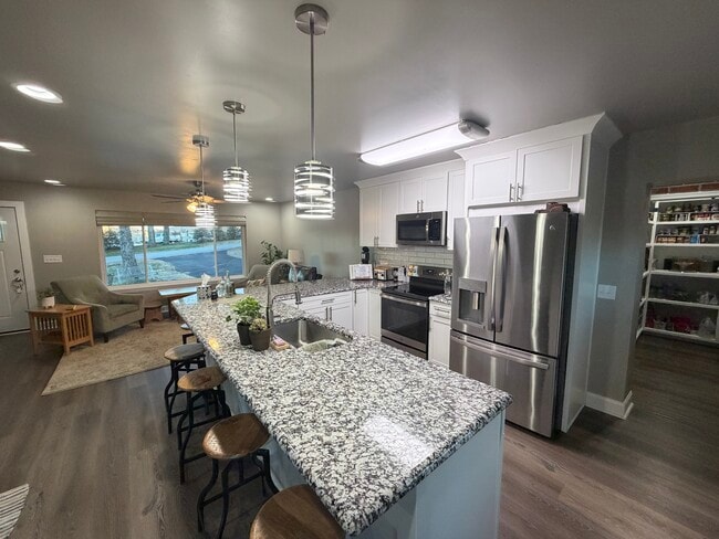 10264 Pleasant View Dr in Collegedale, TN - Building Photo - Building Photo