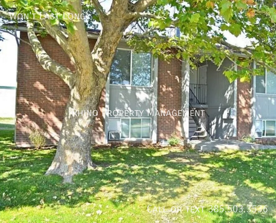 4664 S Arlington Park Dr in West Valley City, UT - Building Photo