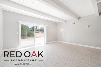 915 Paseo Grande, Unit 9 in Corona, CA - Building Photo - Building Photo