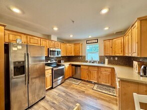 3235 Bresee St in Juneau, AK - Building Photo - Building Photo
