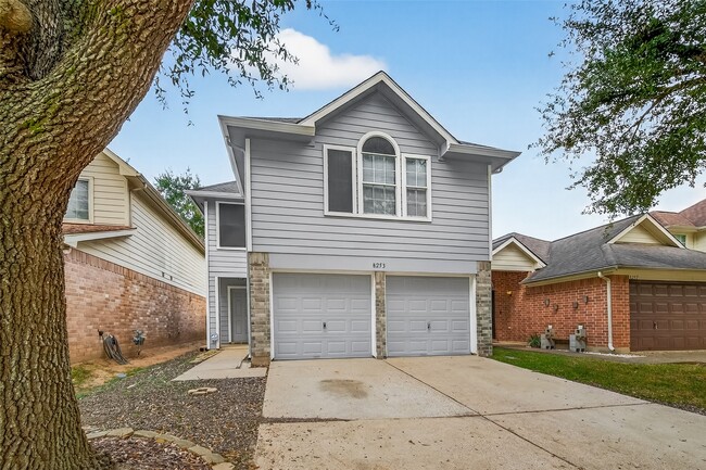 8253 Fuqua Gardens Dr in Houston, TX - Building Photo - Building Photo