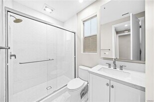 130 Mossvine in Irvine, CA - Building Photo