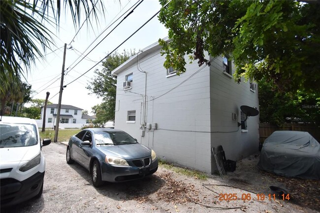1909 13th Ave S in St. Petersburg, FL - Building Photo - Building Photo