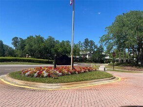 20027 Heritage Point Dr in Tampa, FL - Building Photo - Building Photo