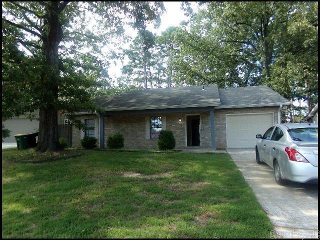property at 45 Point W Cir