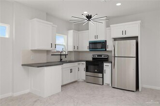 1509 Pamplona St in Pharr, TX - Building Photo - Building Photo
