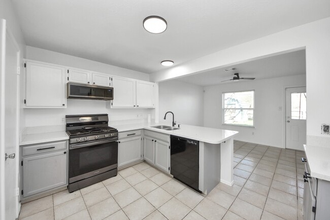 property at 403 Willow W Dr