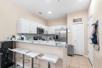 10077 Moorshire Cir in Orlando, FL - Building Photo - Building Photo
