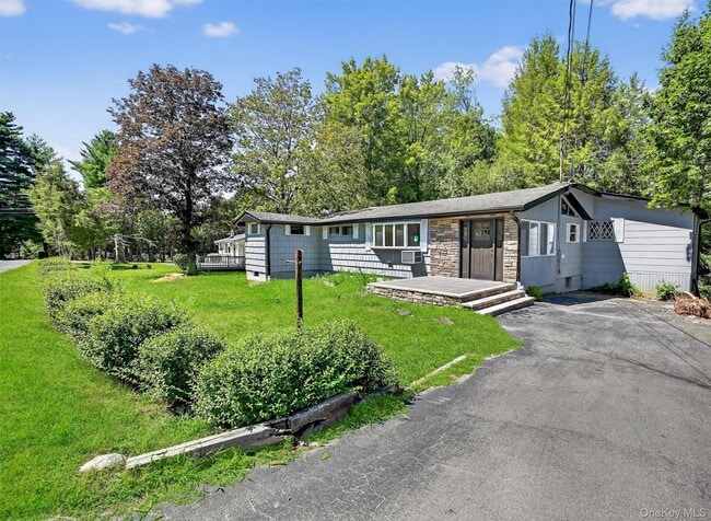 3 Shirley Dr in Mountain Dale, NY - Building Photo - Building Photo