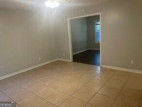 6 Fisher Alley in Newnan, GA - Foto de edificio - Building Photo