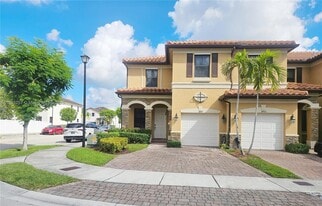 3497 W 92nd Pl in Hialeah, FL - Building Photo