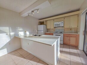 832 Blue Ridge Cir in West Palm Beach, FL - Building Photo - Building Photo