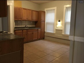 194 Boylston St in Boston, MA - Building Photo - Building Photo