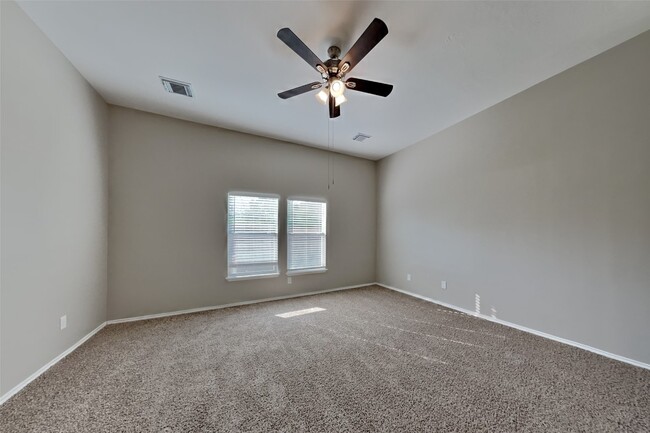 property at 5015 Mossy Bridge Dr